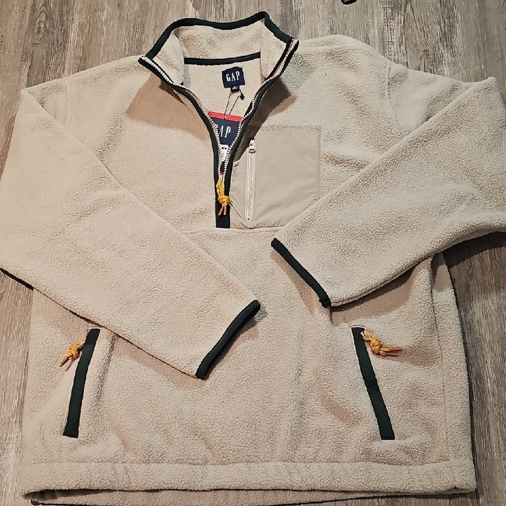 GAP Beige Fleece Jacket with Black Accents